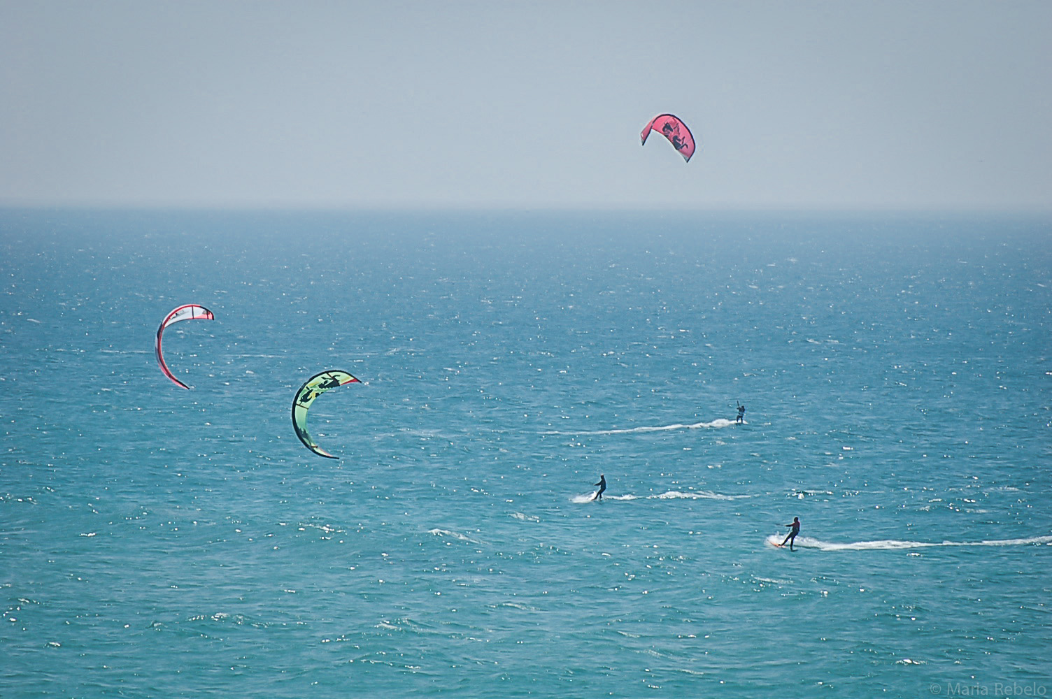 KiteSurfing-F